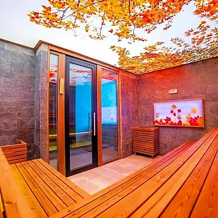 Хотел Grand Therme 5*